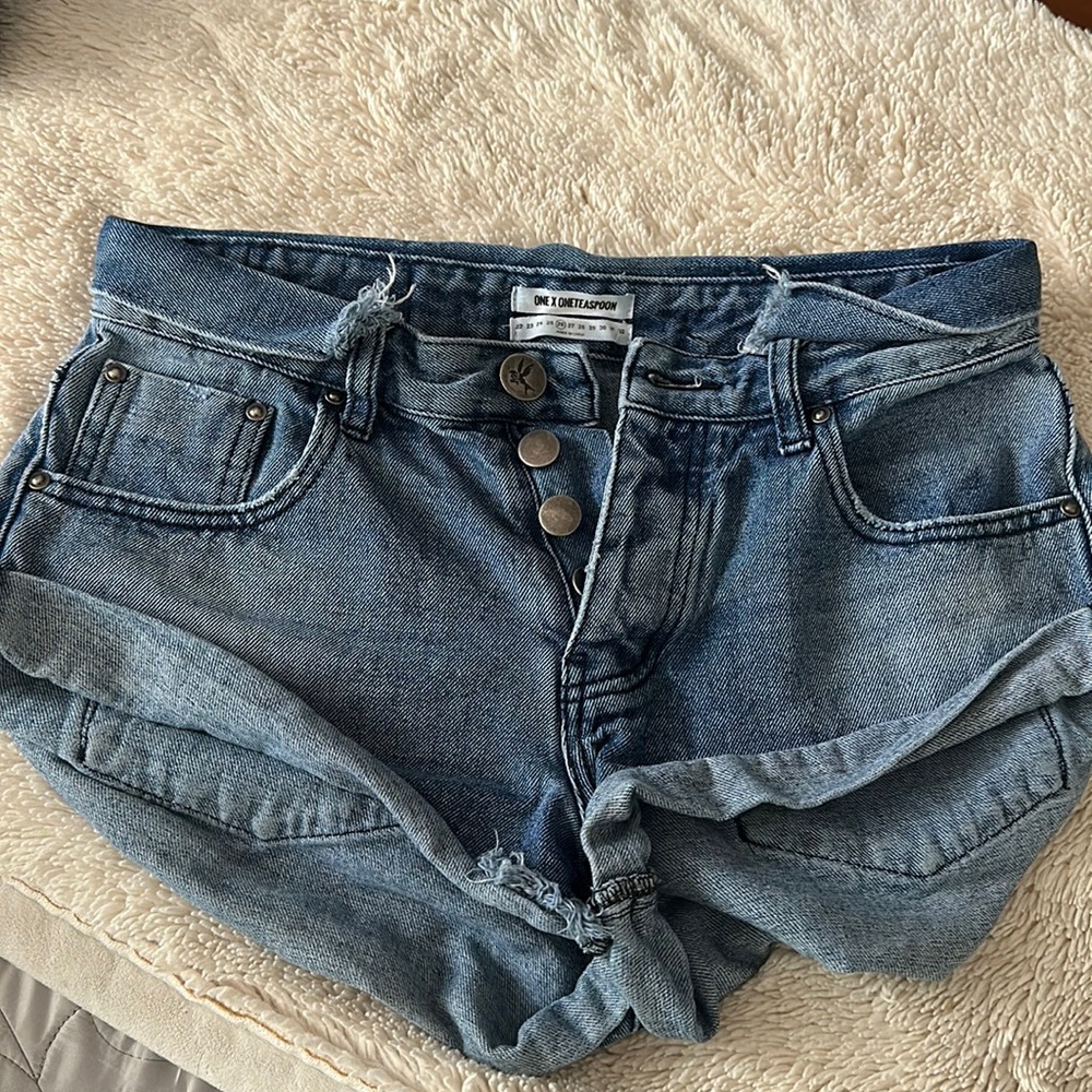 One teaspoon shorts